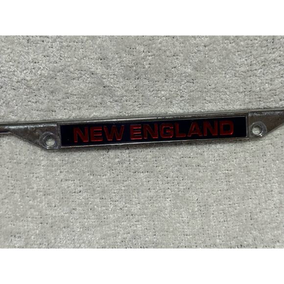 NFL New England Patriots Metal License Plate Frame - Picture 4 of 4